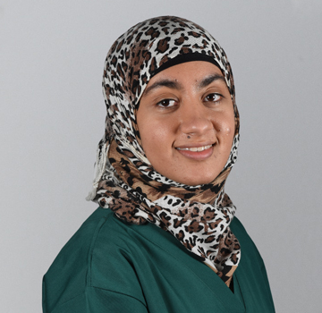 	Dr Zaynab Chaudhry